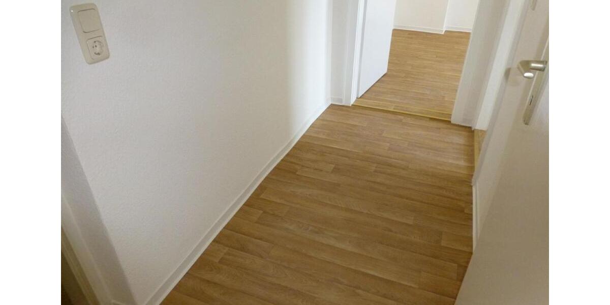Etagenwohnung Tarnow - 3 Zimmer, 63 m&sup2;, 345&euro; | Angebot:25868130
