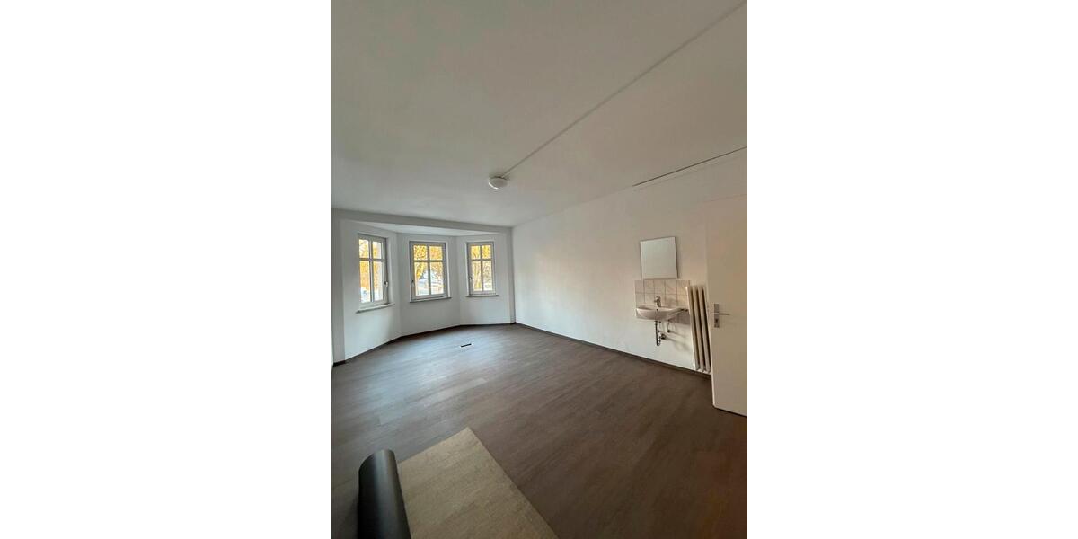 Etagenwohnung Augsburg - 1 Zimmer, 12 m&sup2;, 450&euro; | Angebot:26271348