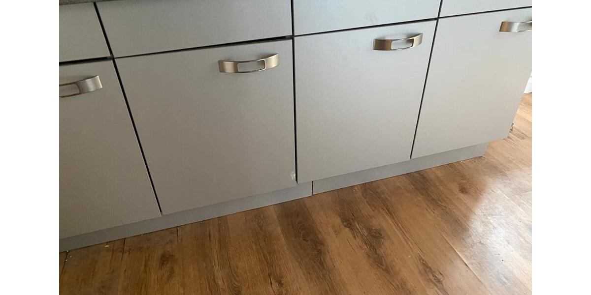 Wohnen auf Zeit Selb - 6 Zimmer, 140 m&sup2;, 360&euro; | Angebot:26228951