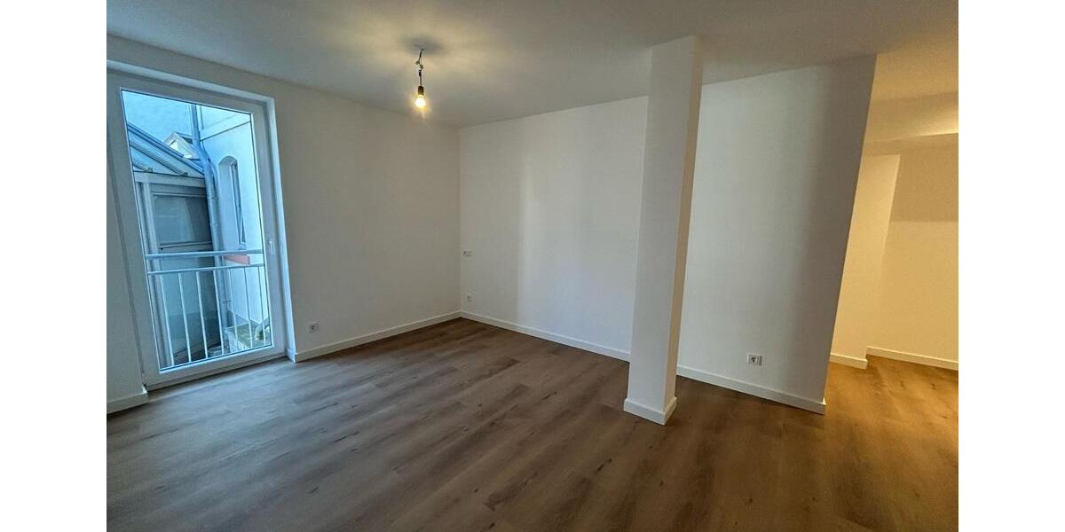 Etagenwohnung Prüm - 3 Zimmer, 89 m&sup2;, 890&euro; | Angebot:25651786