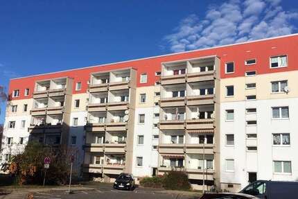 Wohnung zum Mieten in Holzhausen 315 € 48.45 m²