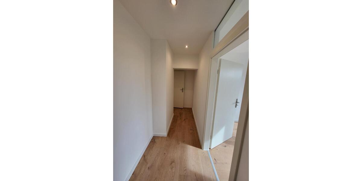 Etagenwohnung Bitterfeld-Wolfen Bitterfeld - 5 Zimmer, 117 m&sup2;, 877&euro; | Angebot:26445689