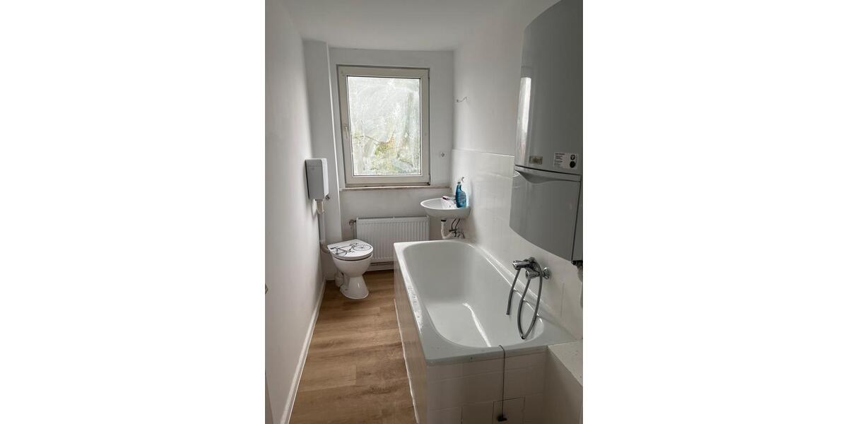 Dachgeschoßwohnung Helmstedt - 3 Zimmer, 60 m&sup2;, 650&euro; | Angebot:26636505