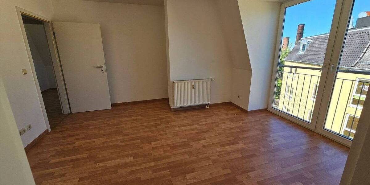Etagenwohnung Dresden Löbtau-Süd - 2 Zimmer, 38 m&sup2;, 380&euro; | Angebot:26731231