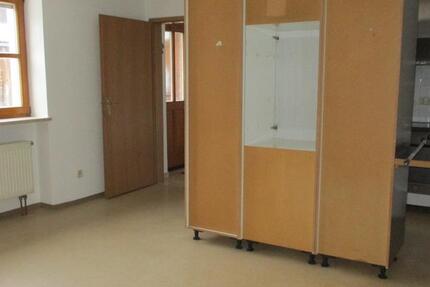 Wohnung Arnstorf - 2 Zimmer, 60 m&sup2;, 400&euro; | Angebot:25883170