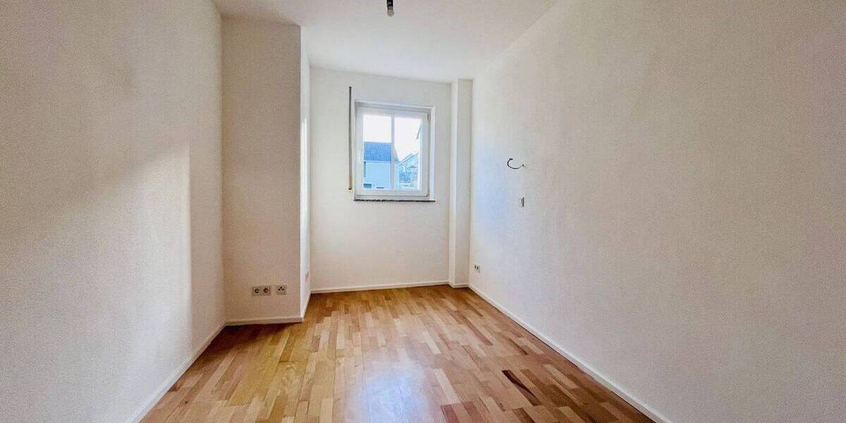 Etagenwohnung Trier Zewen - 3 Zimmer, 77 m&sup2;, 845&euro; | Angebot:25938597