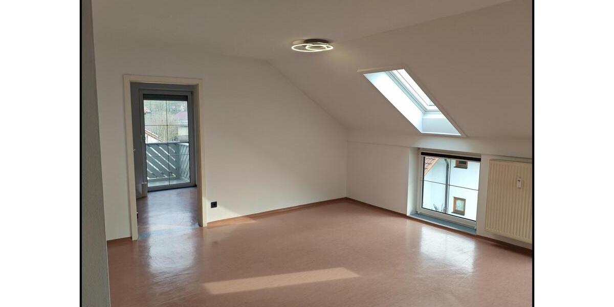 Etagenwohnung Pfarrkirchen - 3 Zimmer, 71 m&sup2;, 790&euro; | Angebot:25951801