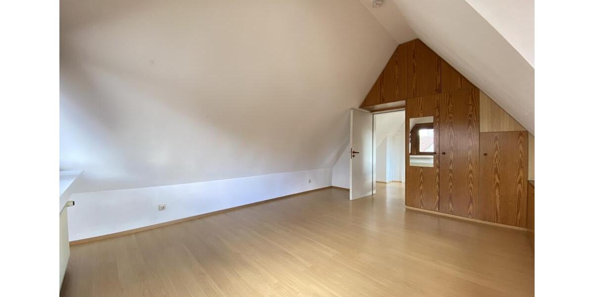 Etagenwohnung Lich - 3 Zimmer, 89 m&sup2;, 900&euro; | Angebot:26163486
