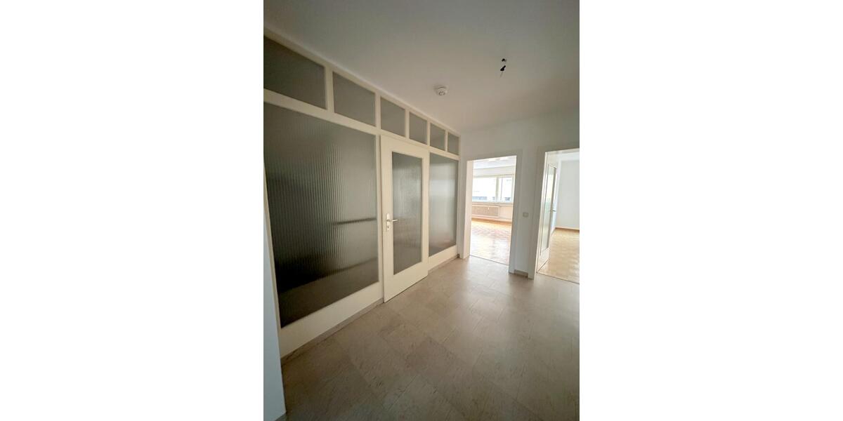 Wohnen auf Zeit Lörrach - 1 Zimmer, 16 m&sup2;, 400&euro; | Angebot:25654130