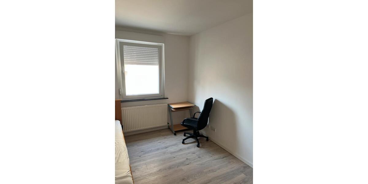 Etagenwohnung Pfungstadt - 2 Zimmer, 80 m&sup2;, 640&euro; | Angebot:25524284