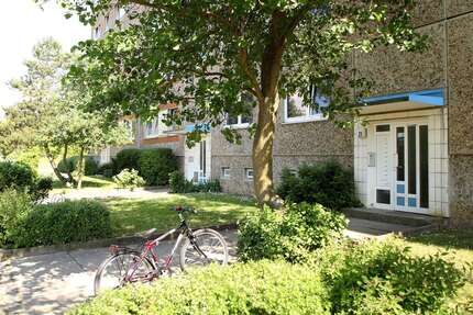 Wohnung Neubrandenburg Datzeberg - 2 Zimmer, 46 m&sup2;, 210&euro; | Angebot:25987049