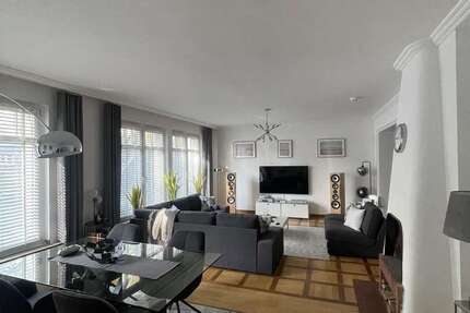 Wohnung zum Mieten in Düsseldorf 1.612 € 124 m² 3 zimmer