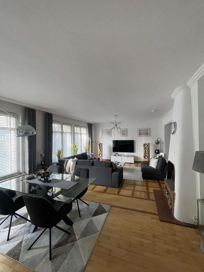Wohnung zum Mieten in Düsseldorf 1.612 € 124 m² 3 zimmer
