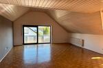 Dachgeschoßwohnung Herbrechtingen - 3 Zimmer, 100 m&sup2;, 1.500&euro; | Angebot:26639178