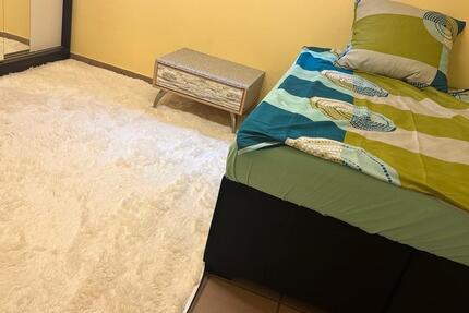 Zu vermieten ,1 Zimmer ( Art WG) in 89257 Illertissen Tief.