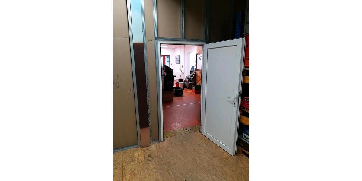 Gewerbeobjekt Bodenwerder - 990&euro; | Angebot:25968777