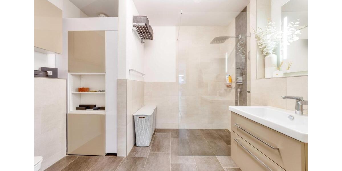 Etagenwohnung Trier West-Pallien - 1 Zimmer, 81 m&sup2;, 1.500&euro; | Angebot:26604273