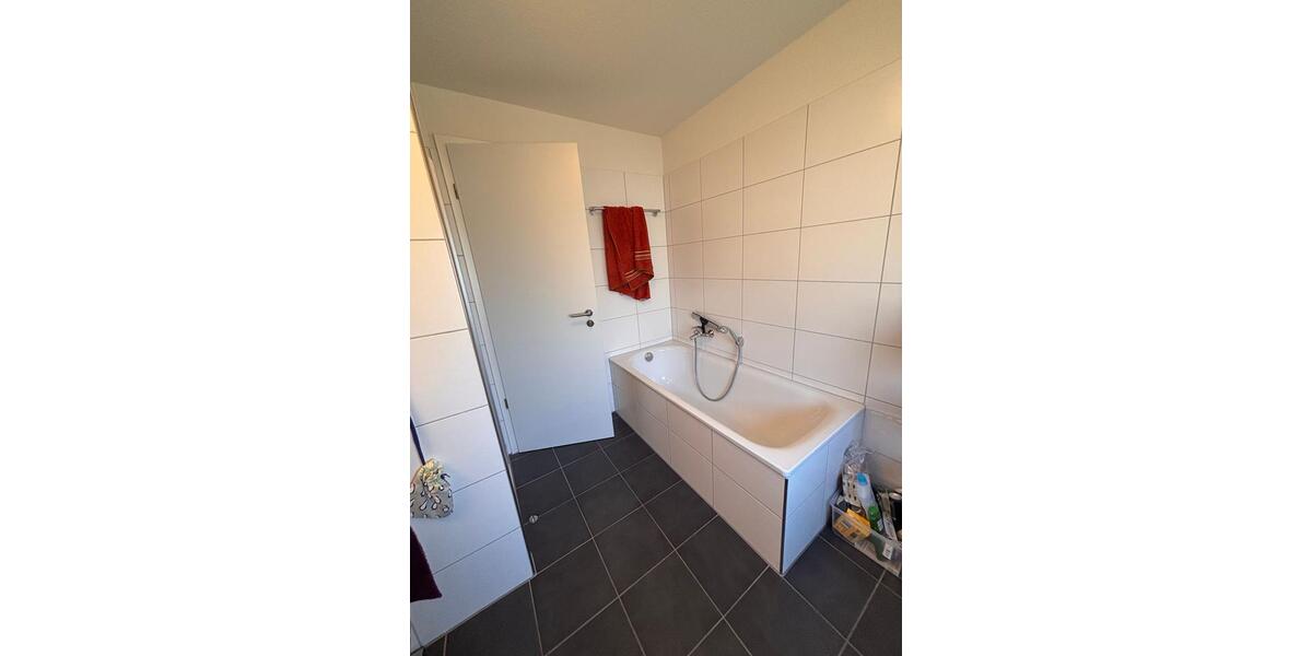 Dachgeschoßwohnung Lörrach - 2 Zimmer, 65 m&sup2;, 820&euro; | Angebot:26660014