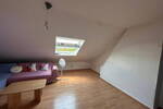 Gemuetliche 2-Z. DG-Wohnung (OG2) ab 1.12 Frei