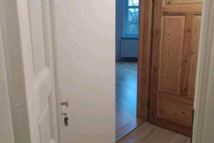 Wohnung Finsterwalde - 2 Zimmer, 74 m&sup2;, 590&euro; | Angebot:27631686