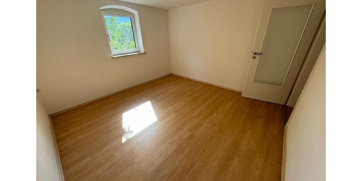 Erdgeschoßwohnung Berchtesgaden - 3.5 Zimmer, 88 m&sup2;, 1.090&euro; | Angebot:24730036