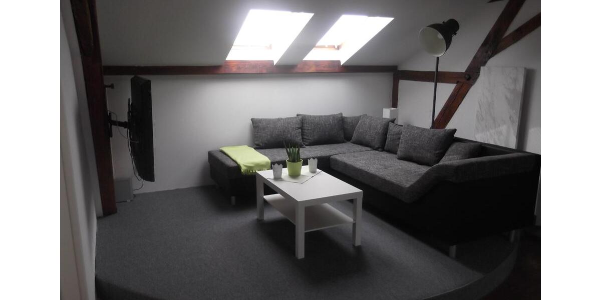 Dachgeschoßwohnung Ebensfeld - 3 Zimmer, 64 m&sup2;, 999&euro; | Angebot:25431632