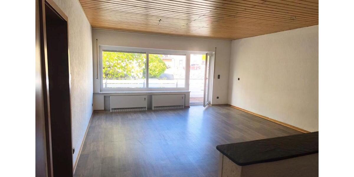 Etagenwohnung Netphen - 3 Zimmer, 95 m&sup2;, 650&euro; | Angebot:26611414
