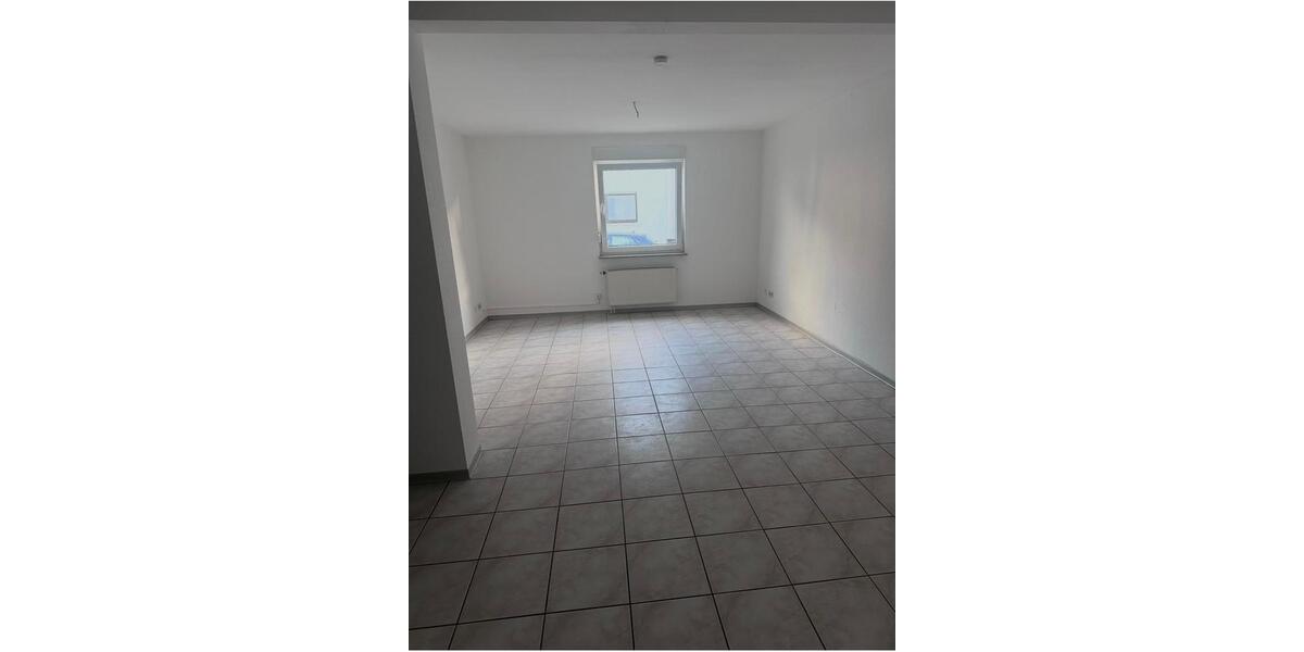 Erdgeschoßwohnung Hockenheim - 3.5 Zimmer, 85 m&sup2;, 1.150&euro; | Angebot:26637756