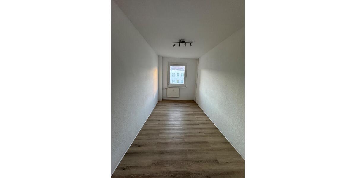 Etagenwohnung Pritzwalk - 3 Zimmer, 62 m&sup2;, 527&euro; | Angebot:26701570