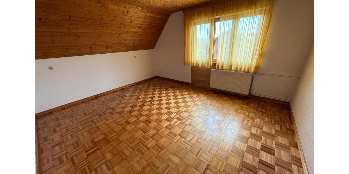 Etagenwohnung Rheinfelden (Baden) - 1 Zimmer, 90 m&sup2;, 1.100&euro; | Angebot:25933510