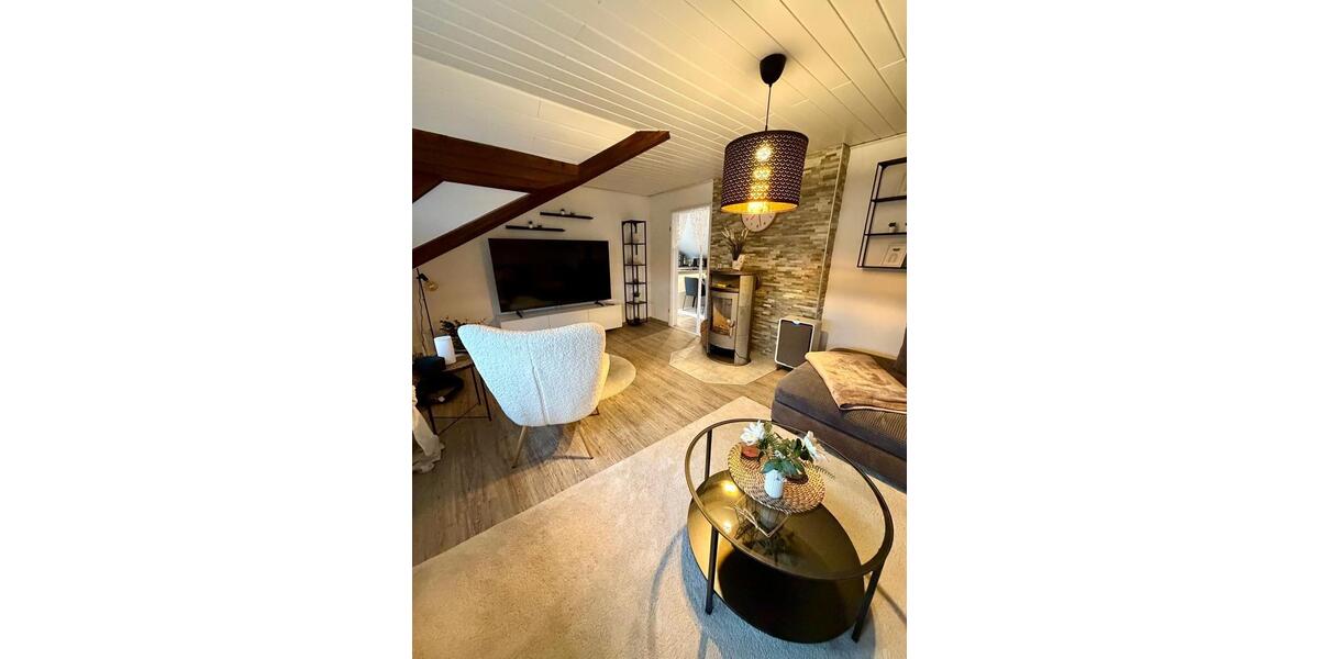 Maisonettenwohnung Wetter (Hessen) - 5 Zimmer, 115 m&sup2;, 1.400&euro; | Angebot:26236780