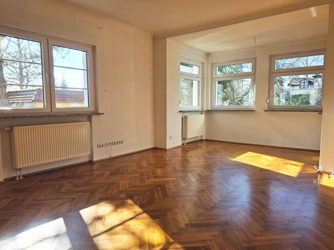Erdgeschoßwohnung Radebeul - 2 Zimmer, 74 m&sup2;, 740&euro; | Angebot:25255003