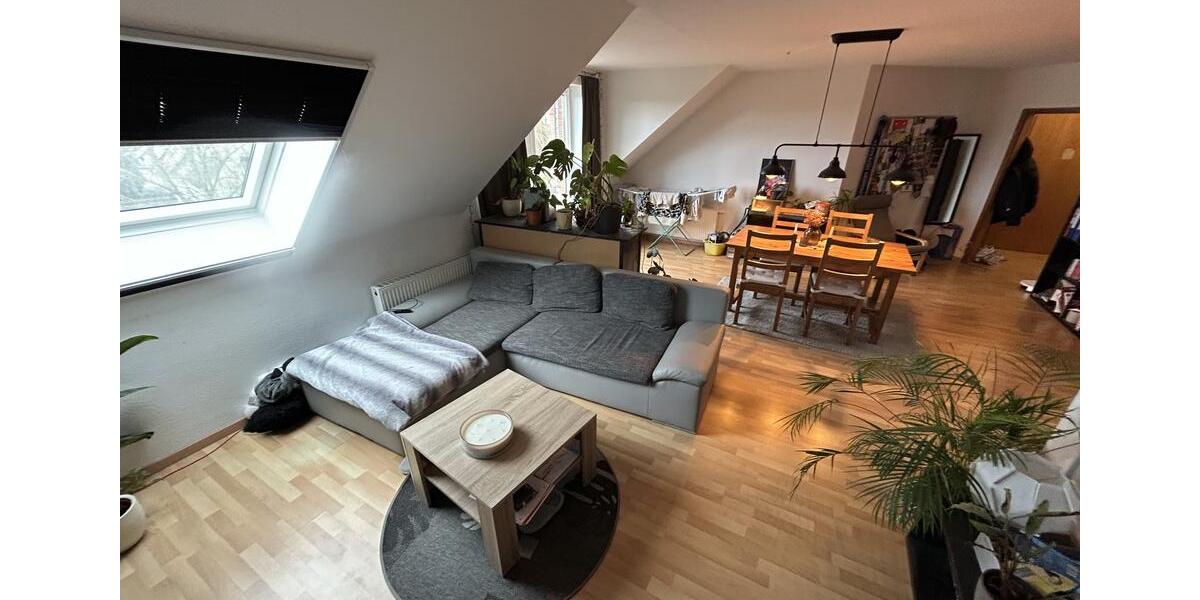 Dachgeschoßwohnung Gröningen - 2 Zimmer, 70 m&sup2;, 452&euro; | Angebot:25648290