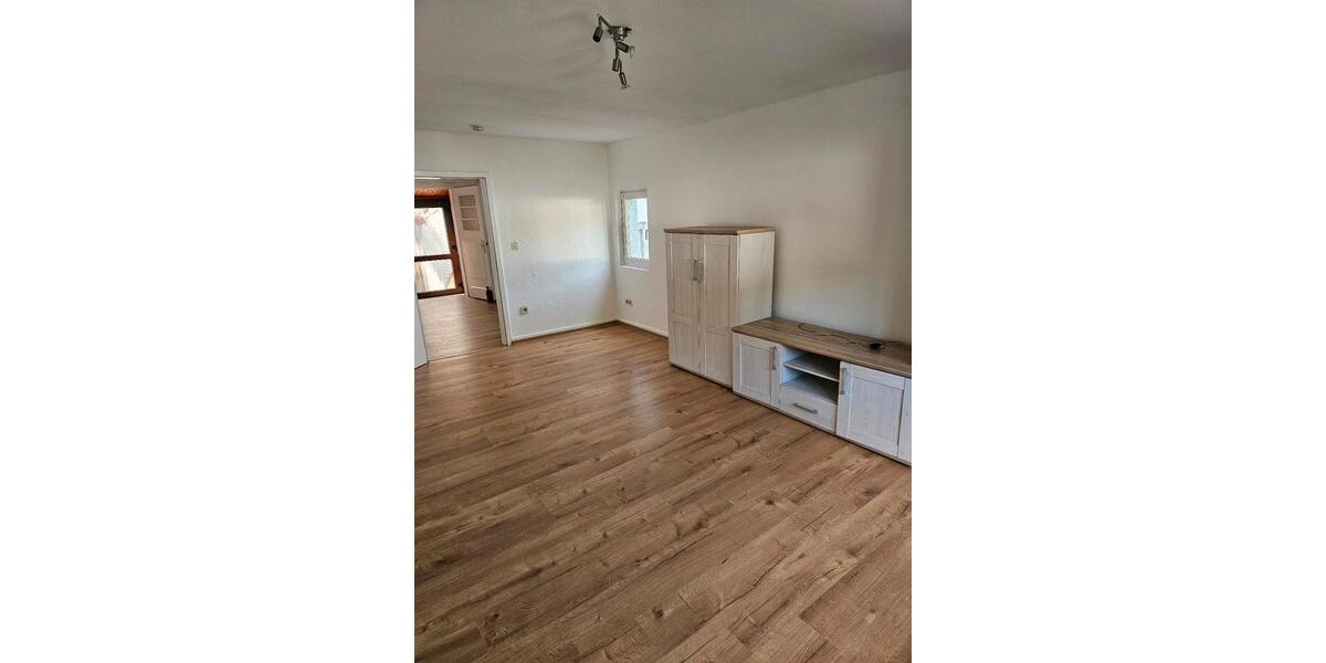 Etagenwohnung Herborn - 3 Zimmer, 65 m&sup2;, 790&euro; | Angebot:26326798