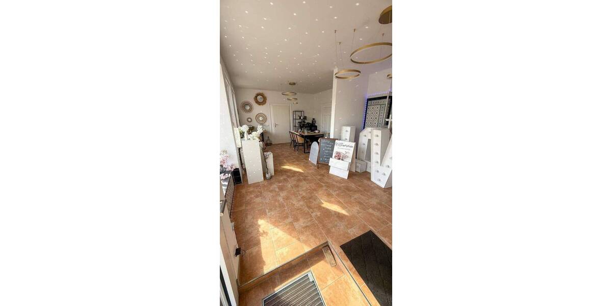 Gewerbeobjekt Fürth Nordstadt - 5 Zimmer, 120 m&sup2;, 1.080&euro; | Angebot:26859104
