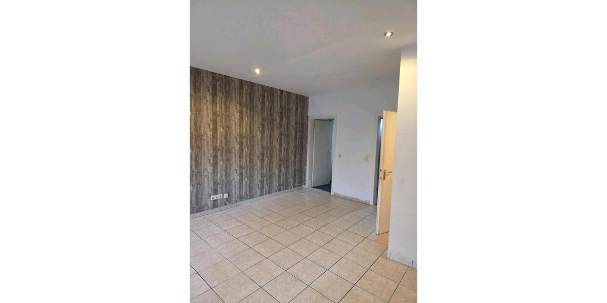 Erdgeschoßwohnung Köln Mülheim - 2 Zimmer, 60 m&sup2;, 800&euro; | Angebot:26516434
