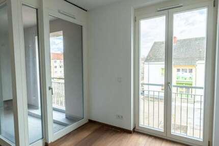 Wohnung Frankfurt (Oder) - 2 Zimmer, 72 m&sup2;, 1.011&euro; | Angebot:27250576