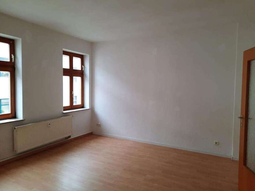 2 Zimmer-Wohnung *gerade in Renovierung* frei ab 01.08.2023