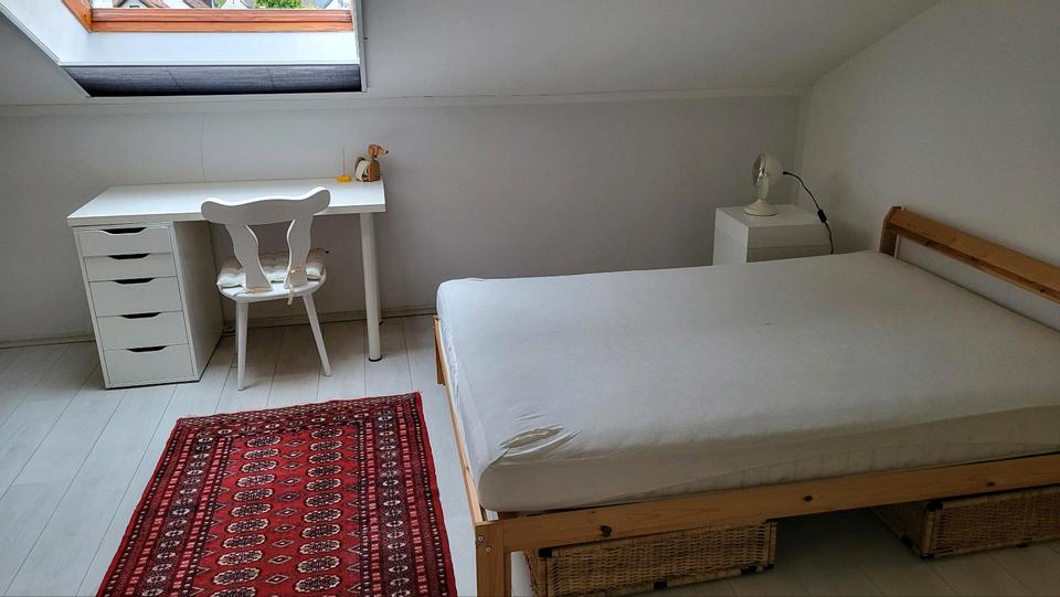 Dachgeschoßwohnung München Feldmoching-Hasenbergl - 1 Zimmer, 35 m&sup2;, 900&euro; | Angebot:25217484