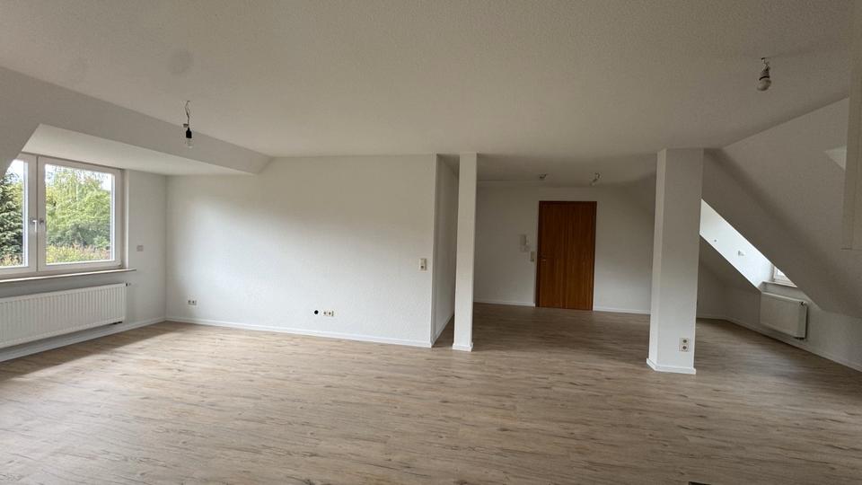 Dachgeschoßwohnung Kupferzell - 2 Zimmer, 70 m&sup2;, 810&euro; | Angebot:26634919