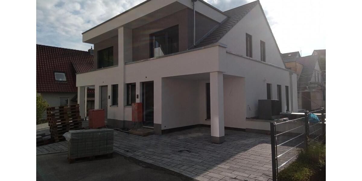 Doppelhaushälfte Aschaffenburg Damm - 5 Zimmer, 160 m&sup2;, 1.990&euro; | Angebot:26634677