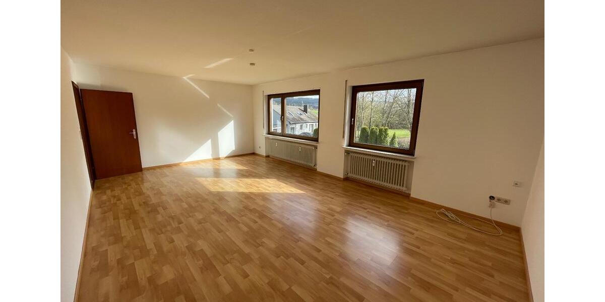 Etagenwohnung Morbach - 3 Zimmer, 108 m&sup2;, 650&euro; | Angebot:25993428