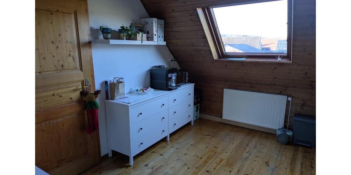 Dachgeschoßwohnung Blieskastel - 3 Zimmer, 75 m&sup2;, 580&euro; | Angebot:26211905