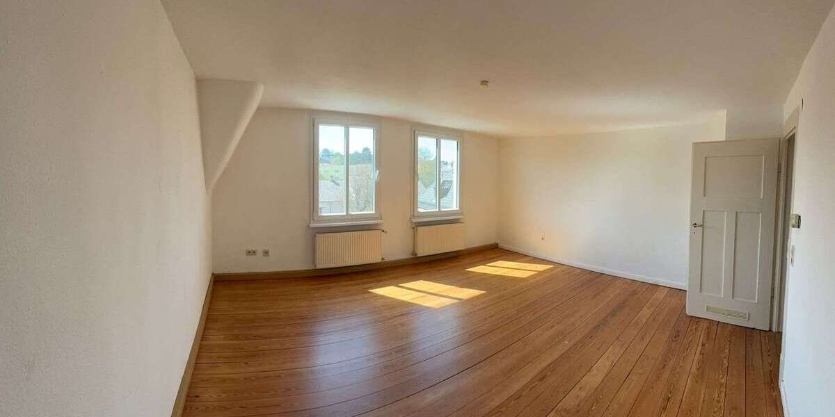 Etagenwohnung Pforzheim Dillweißenstein - 3 Zimmer, 73 m&sup2;, 645&euro; | Angebot:26177079