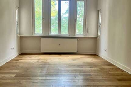Wohnung zum Mieten in Frankfurt 3.300 € 130 m² 4 zimmer