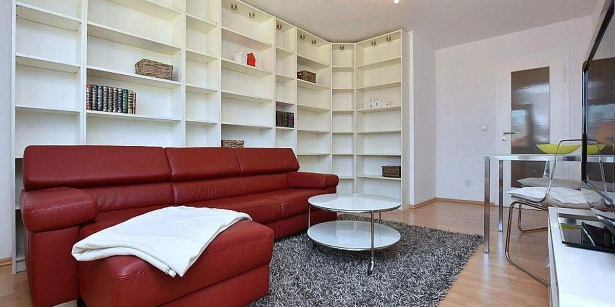 Etagenwohnung Stuttgart Mitte - 2 Zimmer, 54 m&sup2;, 970&euro; | Angebot:25252286