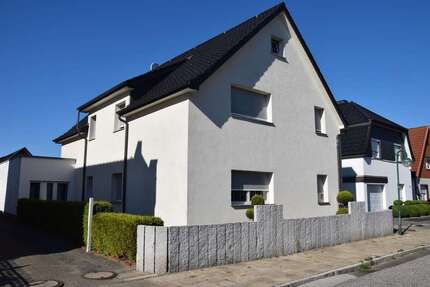 Wohnung zum Mieten in Bremerhaven 400 € 46.86 m² 2 zimmer