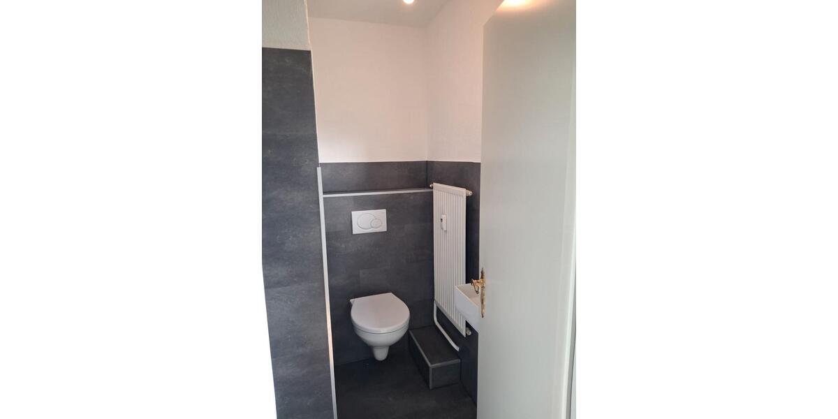 Etagenwohnung Hirschhorn (Neckar) - 4 Zimmer, 93 m&sup2;, 930&euro; | Angebot:26636096