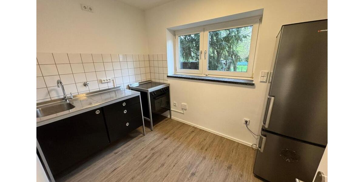 Hochparterre Düsseldorf Stadtbezirk 8 - 1 Zimmer, 42 m&sup2;, 950&euro; | Angebot:26679381