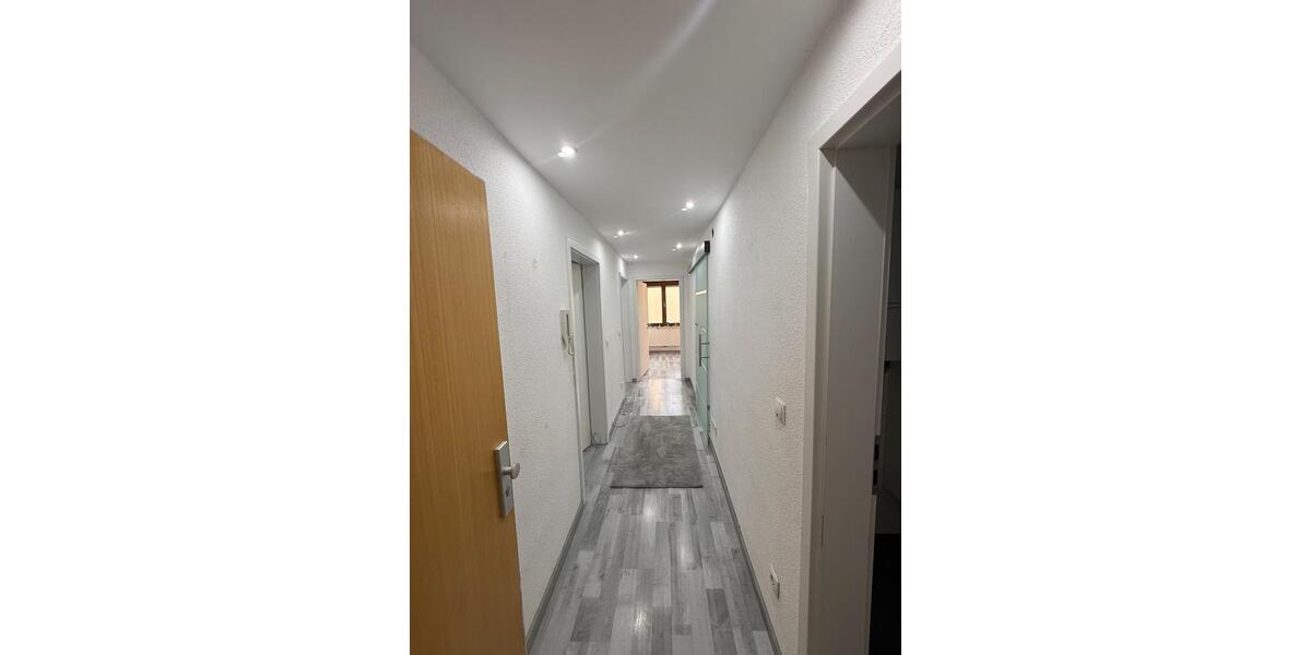 Etagenwohnung Friedrichshafen Allmannsweiler - 3 Zimmer, 65 m&sup2;, 1.400&euro; | Angebot:26495384